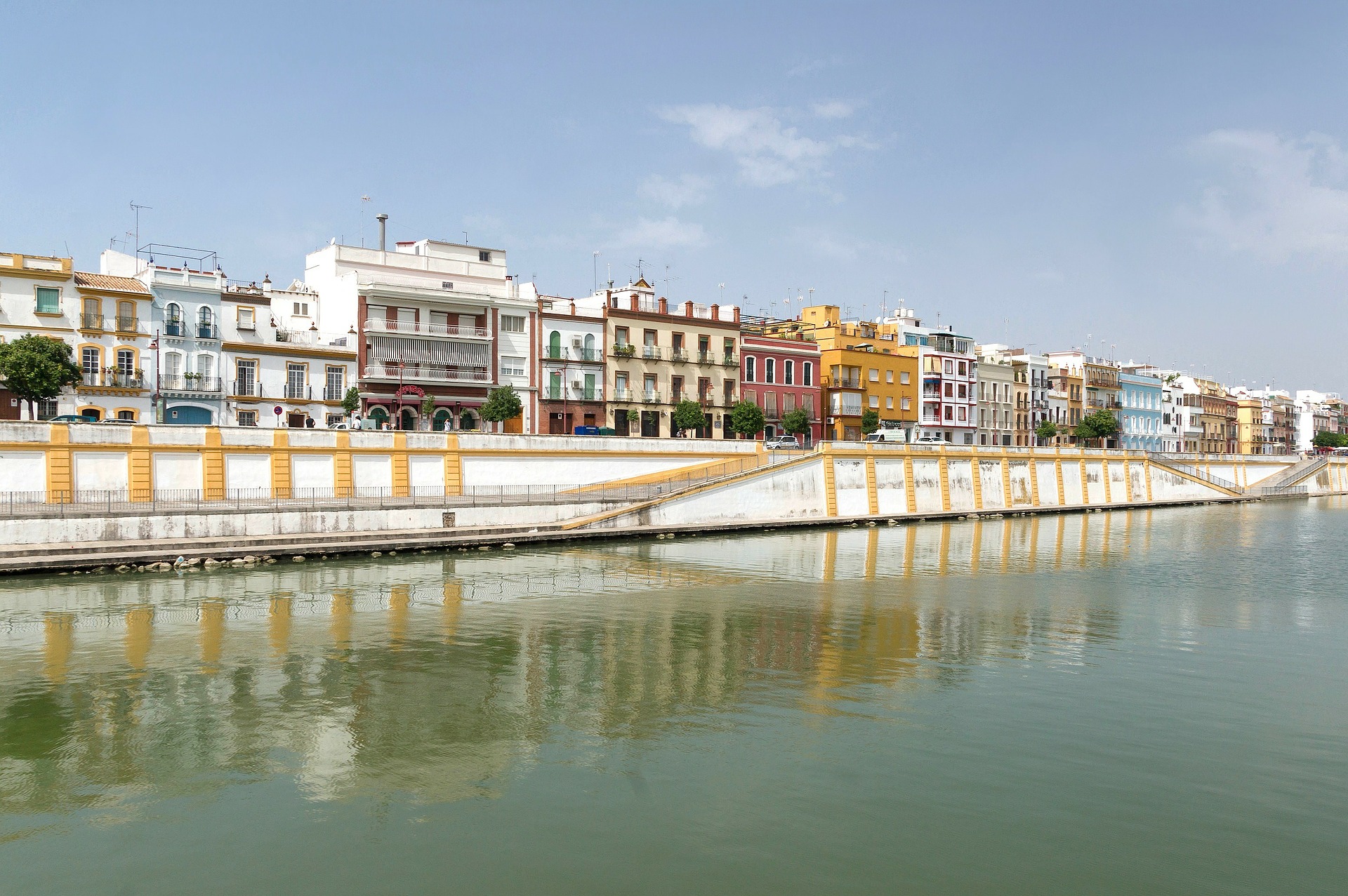 Vistas del río Guadalquivir en Sevilla