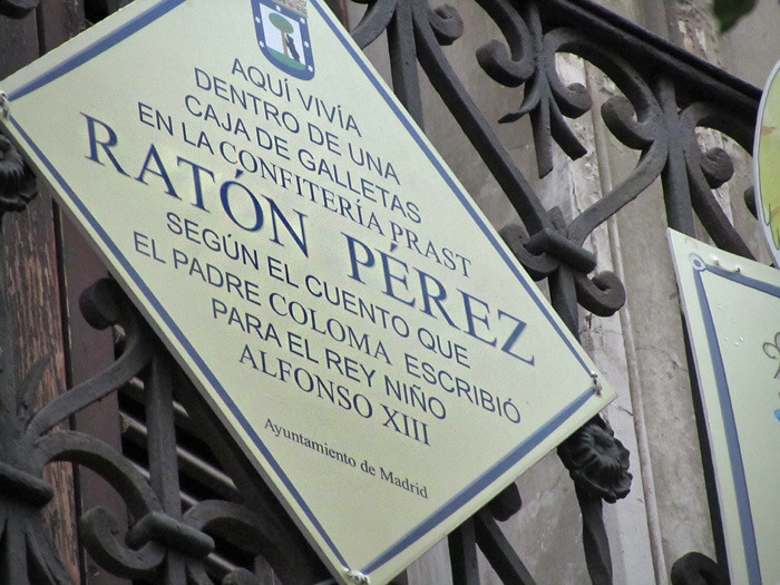 Placa en la Casita Museo de Ratón Pérez de Madrid,