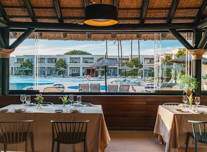 El Mercado Restaurant Vincci Costa Golf 4* Cadiz El Mercado Restaurant Vincci Costa Golf 4* Cadiz