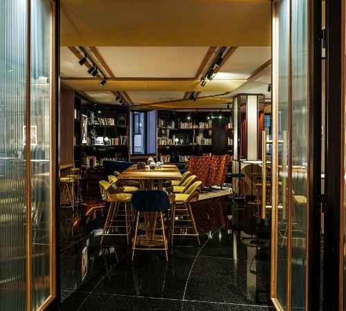 Le Burlesque House Bar Vincci Hoteles Le Burlesque House Bar Vincci Hoteles