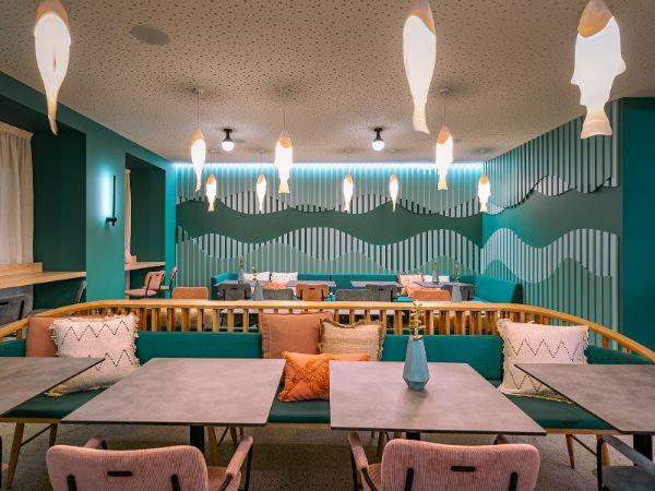 “Onda Bar” Lounge bar Vincci Bonjardim 4* Porto “Onda Bar” Lounge bar Vincci Bonjardim 4* Porto