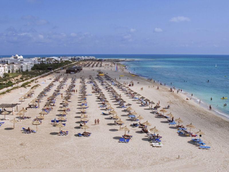In prima linea di spiaggia Vincci Helios Beach 4* Djerba In prima linea di spiaggia Vincci Helios Beach 4* Djerba