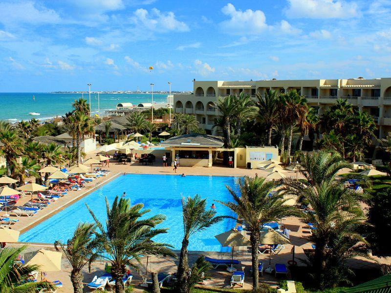 Two outdoor pools Vincci Dar Midoun & Spa 4* Djerba Two outdoor pools Vincci Dar Midoun & Spa 4* Djerba
