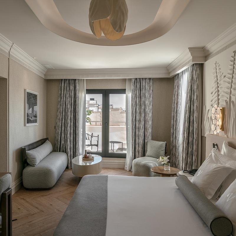 JUNIOR SUITE WITH TERRACE Vincci Centrum 4* Madrid JUNIOR SUITE WITH TERRACE Vincci Centrum 4* Madrid