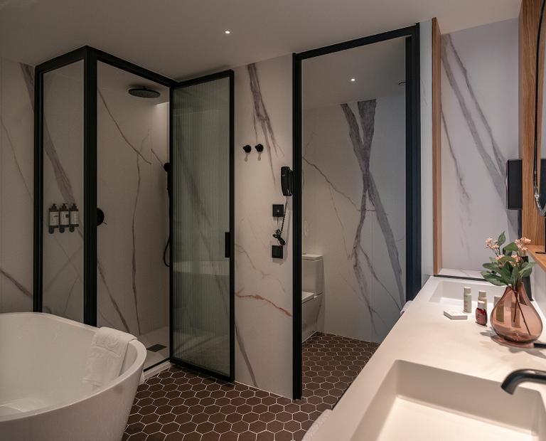 JUNIOR SUITE DELUXE Vincci Marítimo 4* Barcelona JUNIOR SUITE DELUXE Vincci Marítimo 4* Barcelona