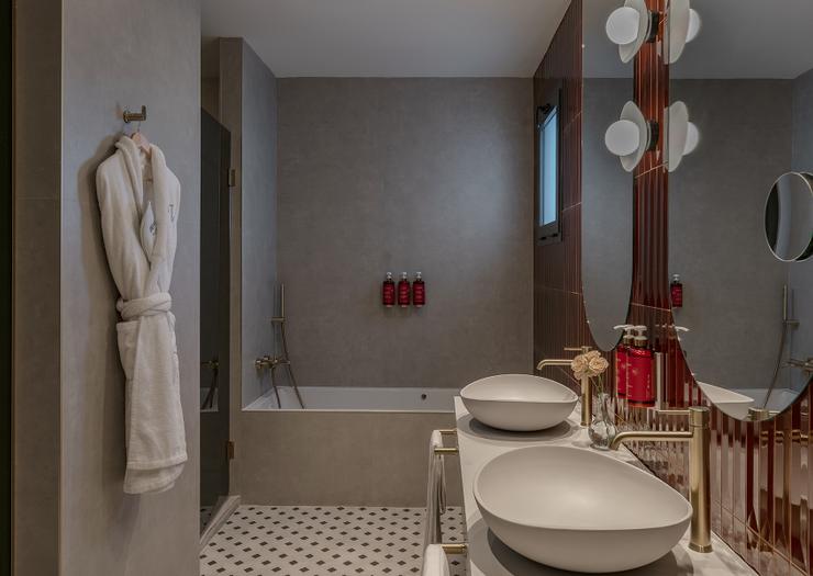 Habitación Doble Premium con Balcón Vincci Selección Posada del Patio 5* Málaga Habitación Doble Premium con Balcón Vincci Selección Posada del Patio 5* Málaga