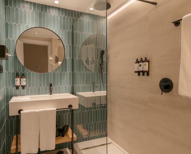 HABITACIÓN SUPERIOR Vincci Marítimo 4* Barcelona HABITACIÓN SUPERIOR Vincci Marítimo 4* Barcelona