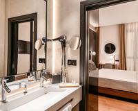 Premium Room Vincci Selección Unuk 5* GL Seville Premium Room Vincci Selección Unuk 5* GL Seville