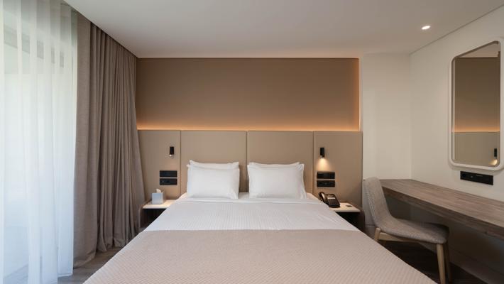 Adapted Deluxe Room Vincci EverEden 4* Anavyssos - Athens Adapted Deluxe Room Vincci EverEden 4* Anavyssos - Athens