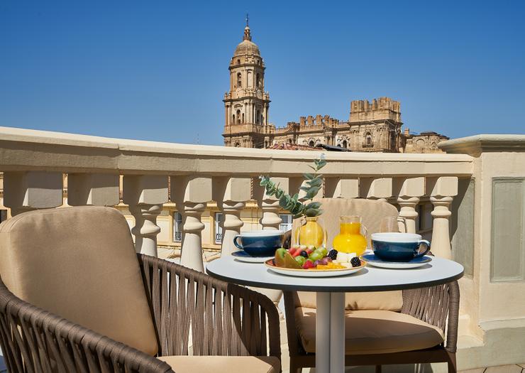 LUXE ESSENCE Room Vincci Larios Diez 4* Málaga LUXE ESSENCE Room Vincci Larios Diez 4* Málaga