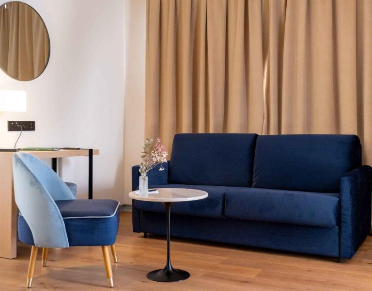 Quarto Experience Junior Suite Vincci Selección Unuk 5* GL Sevilla Quarto Experience Junior Suite Vincci Selección Unuk 5* GL Sevilla