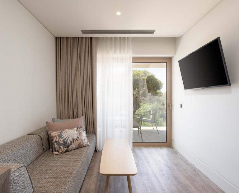 Family Suite Room Vincci EverEden 4* Anavyssos - Athens Family Suite Room Vincci EverEden 4* Anavyssos - Athens