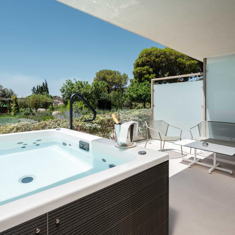 Suite With Hydromassage Bathtub Vincci EverEden 4* Anavyssos - Athens Suite With Hydromassage Bathtub Vincci EverEden 4* Anavyssos - Athens