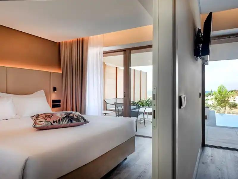 Suite With Private Pool  Vincci EverEden 4* Anavyssos - Athens