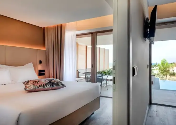Suite With Private Pool Vincci EverEden 4* Anavyssos - Athens Suite With Private Pool Vincci EverEden 4* Anavyssos - Athens
