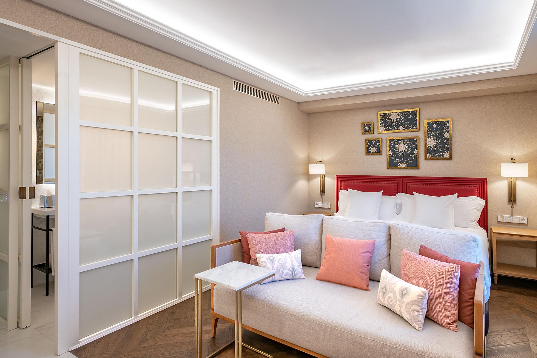 Habitación Superior Con Balcón  Vincci Molviedro 4* Sevilla