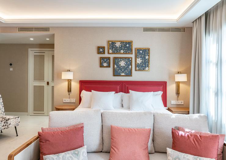 Habitación Superior con Terraza Vincci Molviedro 4* Sevilla Habitación Superior con Terraza Vincci Molviedro 4* Sevilla