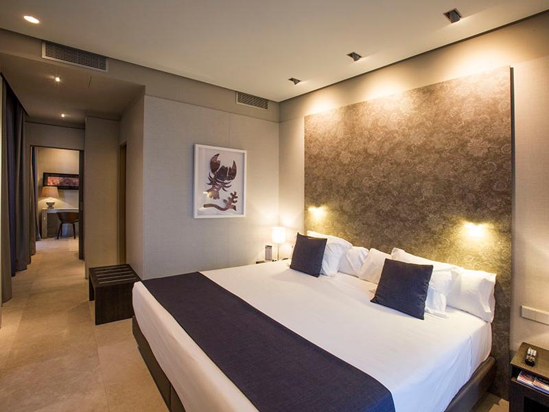 HABITACIÓN JUNIOR SUITE Vincci Mercat 4* Valencia HABITACIÓN JUNIOR SUITE Vincci Mercat 4* Valencia