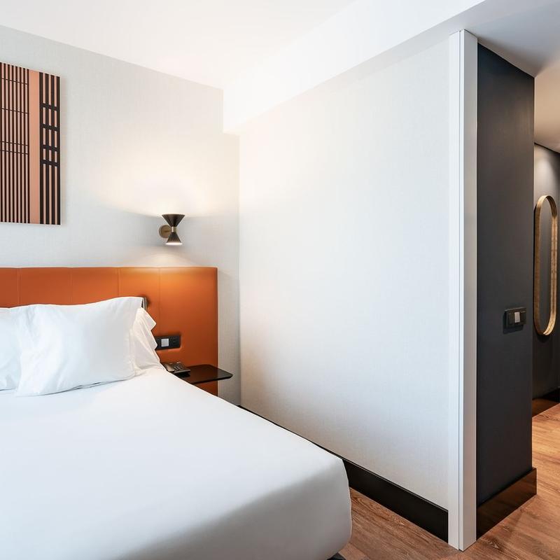 Double Room with River Views Vincci Consulado de Bilbao 4* Double Room with River Views Vincci Consulado de Bilbao 4*