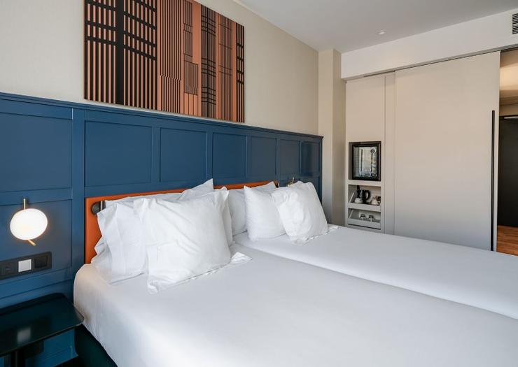 Standard double Room views of the Guggenheim Vincci Consulado de Bilbao 4* Standard double Room views of the Guggenheim Vincci Consulado de Bilbao 4*