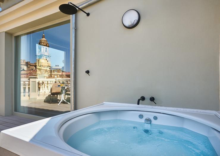 LUXE ESSENCE Room Vincci Larios Diez 4* Málaga LUXE ESSENCE Room Vincci Larios Diez 4* Málaga