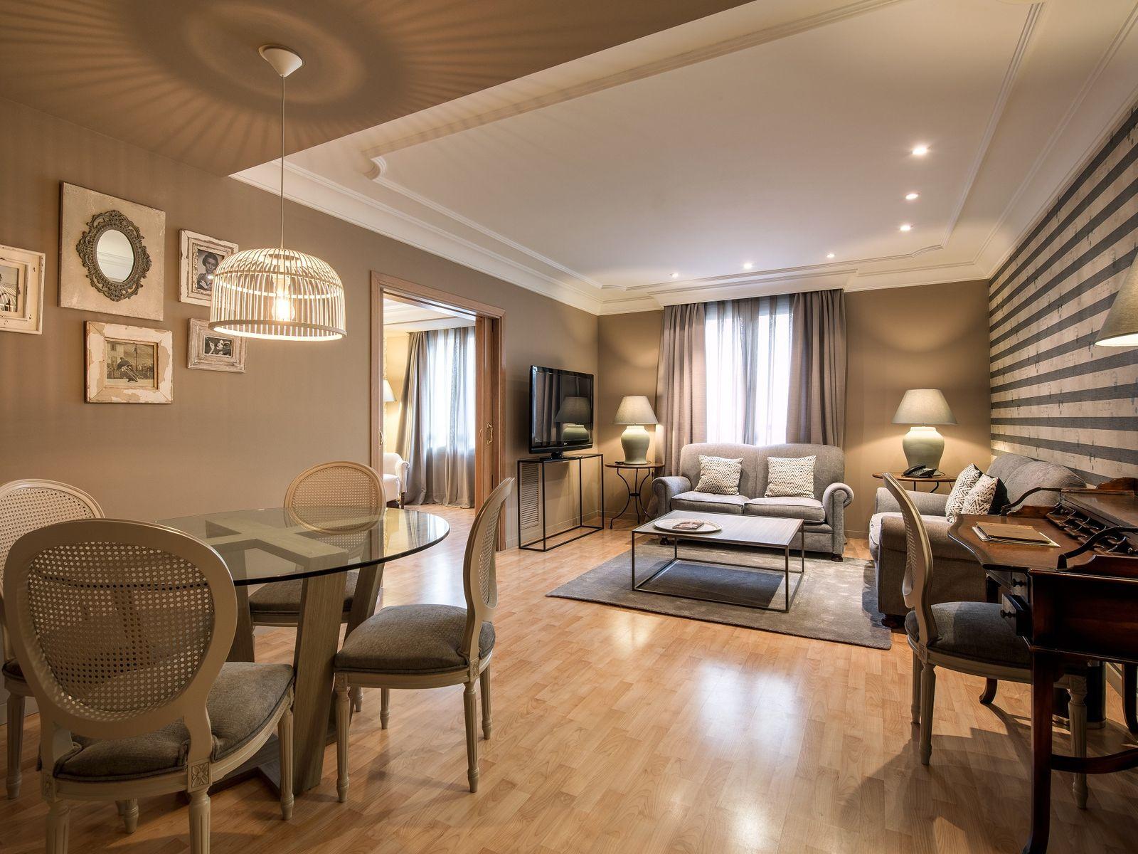 JUNIOR SUITE Vincci Lys 4* Valencia JUNIOR SUITE Vincci Lys 4* Valencia