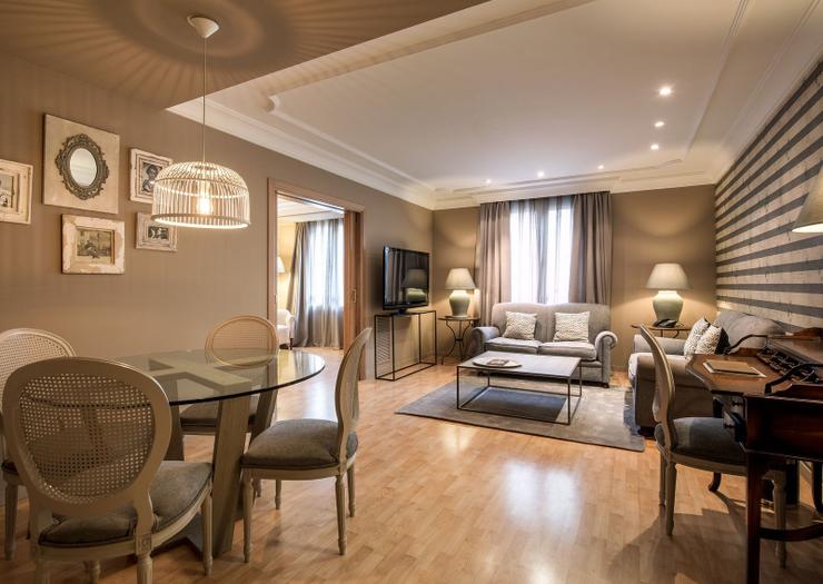 JUNIOR SUITE Vincci Lys 4* Valencia JUNIOR SUITE Vincci Lys 4* Valencia