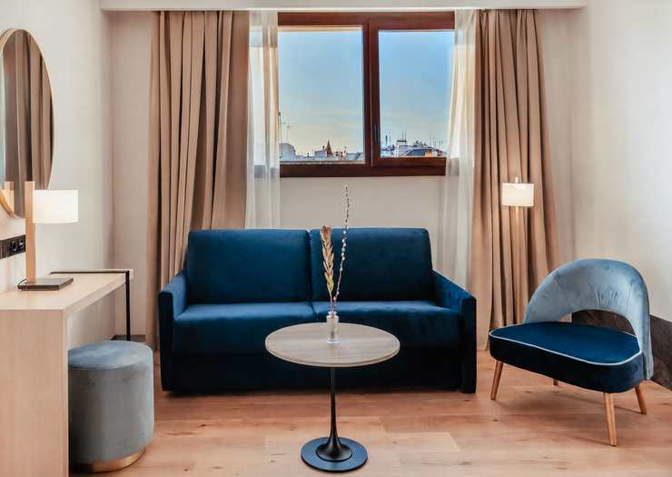 Vincci Essence Junior Suite con Terraza Vincci Selección Unuk 5* GL Sevilla Vincci Essence Junior Suite con Terraza Vincci Selección Unuk 5* GL Sevilla