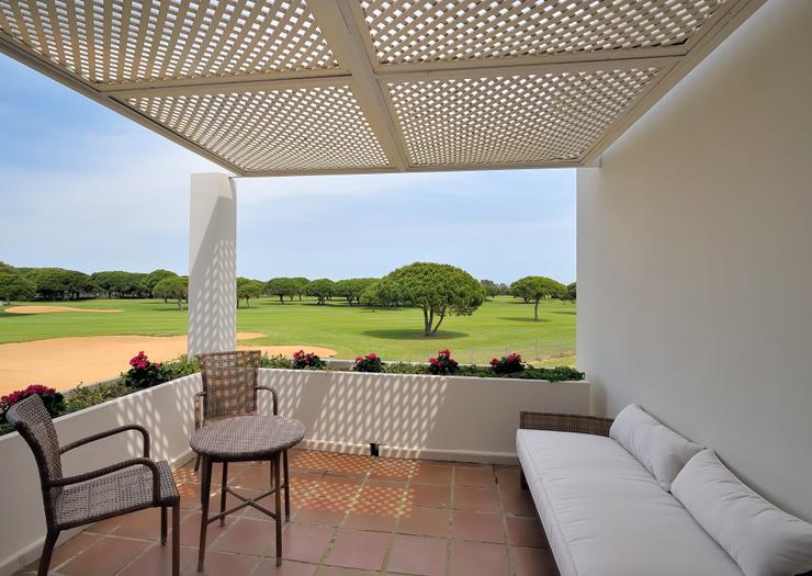 Suíte Júnior Vista para o Campo de Golfe Hotel Vincci Costa Golf 4* Cadis Suíte Júnior Vista para o Campo de Golfe Hotel Vincci Costa Golf 4* Cadis