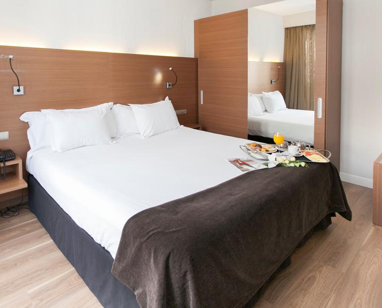 Habitación Petit Vincci Zaragoza Zentro 4* Habitación Petit Vincci Zaragoza Zentro 4*