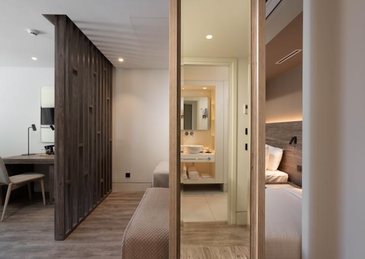 Suite With Hydromassage Bathtub Vincci EverEden 4* Anavyssos - Athens Suite With Hydromassage Bathtub Vincci EverEden 4* Anavyssos - Athens