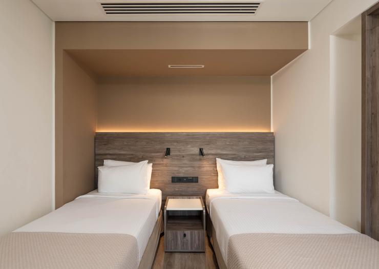 Suite With Hydromassage Bathtub Vincci EverEden 4* Anavyssos - Athens Suite With Hydromassage Bathtub Vincci EverEden 4* Anavyssos - Athens