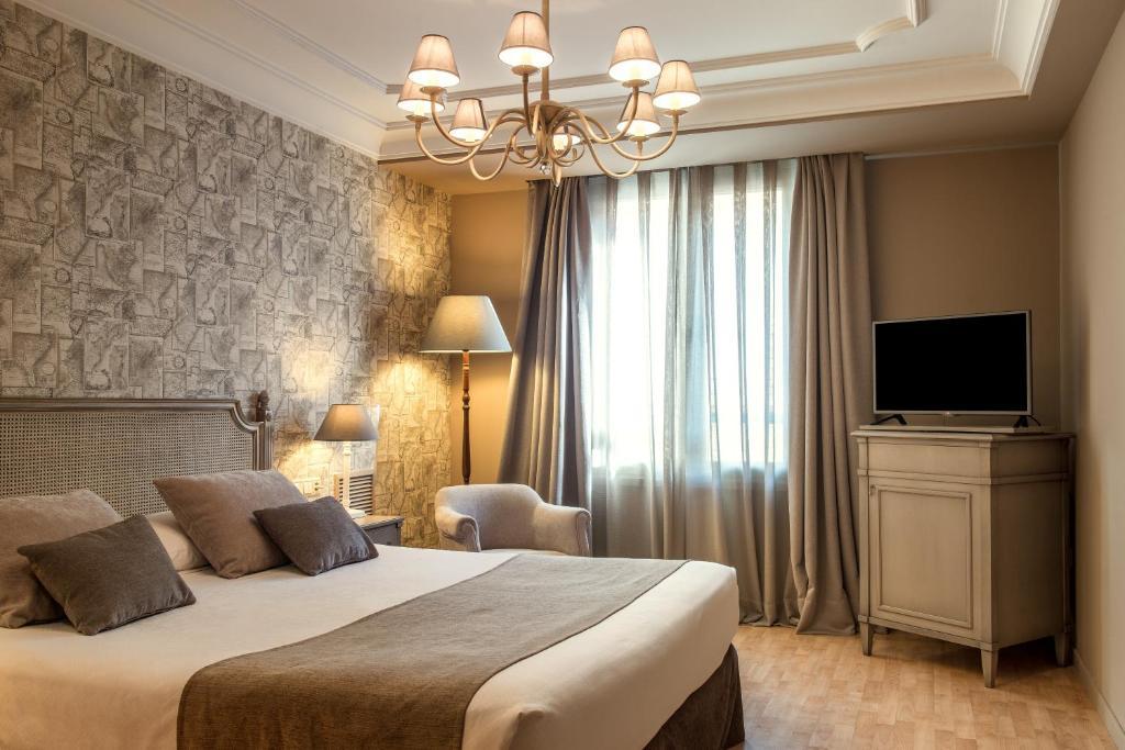 HABITACIÓN SUPERIOR  Vincci Lys 4* Valencia