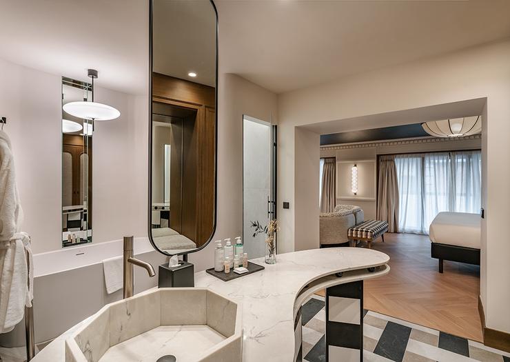 SUITE DELUXE Vincci Soho 4* Madrid SUITE DELUXE Vincci Soho 4* Madrid