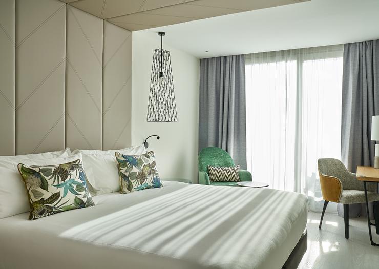 Superior Essence Room Vincci Larios Diez 4* Málaga Superior Essence Room Vincci Larios Diez 4* Málaga