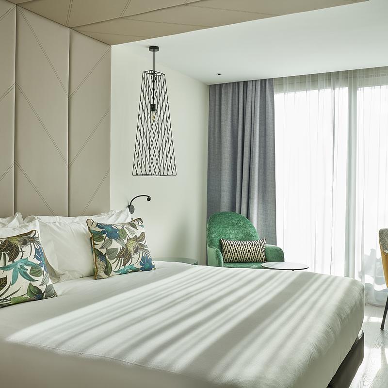 Superior Essence Room Vincci Larios Diez 4* Málaga Superior Essence Room Vincci Larios Diez 4* Málaga