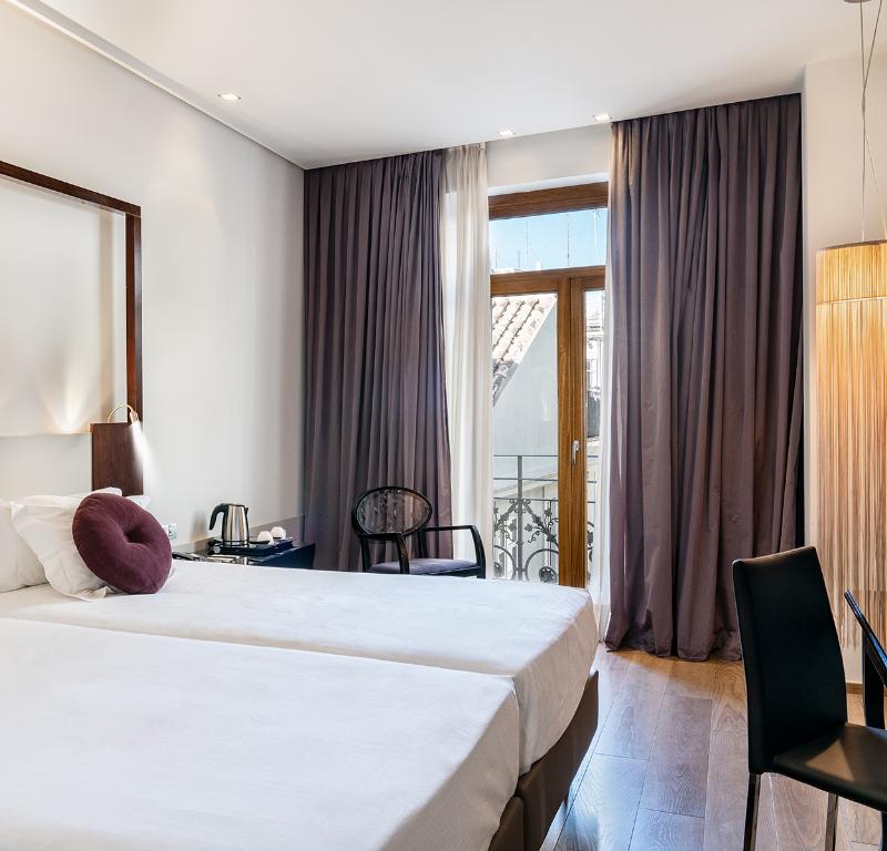 HABITACIÓN SUPERIOR Vincci Palace 4* Valencia HABITACIÓN SUPERIOR Vincci Palace 4* Valencia