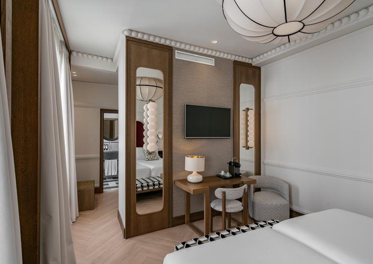 Quarto Superior Vista Bairro de Las Letras com Varanda Vincci Soho 4* Madrid Quarto Superior Vista Bairro de Las Letras com Varanda Vincci Soho 4* Madrid