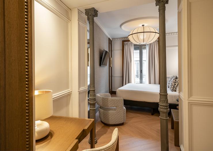 Quarto Superior Vista Bairro de Las Letras com Varanda Vincci Soho 4* Madrid Quarto Superior Vista Bairro de Las Letras com Varanda Vincci Soho 4* Madrid