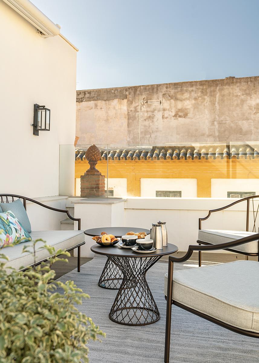 Habitación Superior Deluxe con Terraza  Vincci Molviedro 4* Sevilla