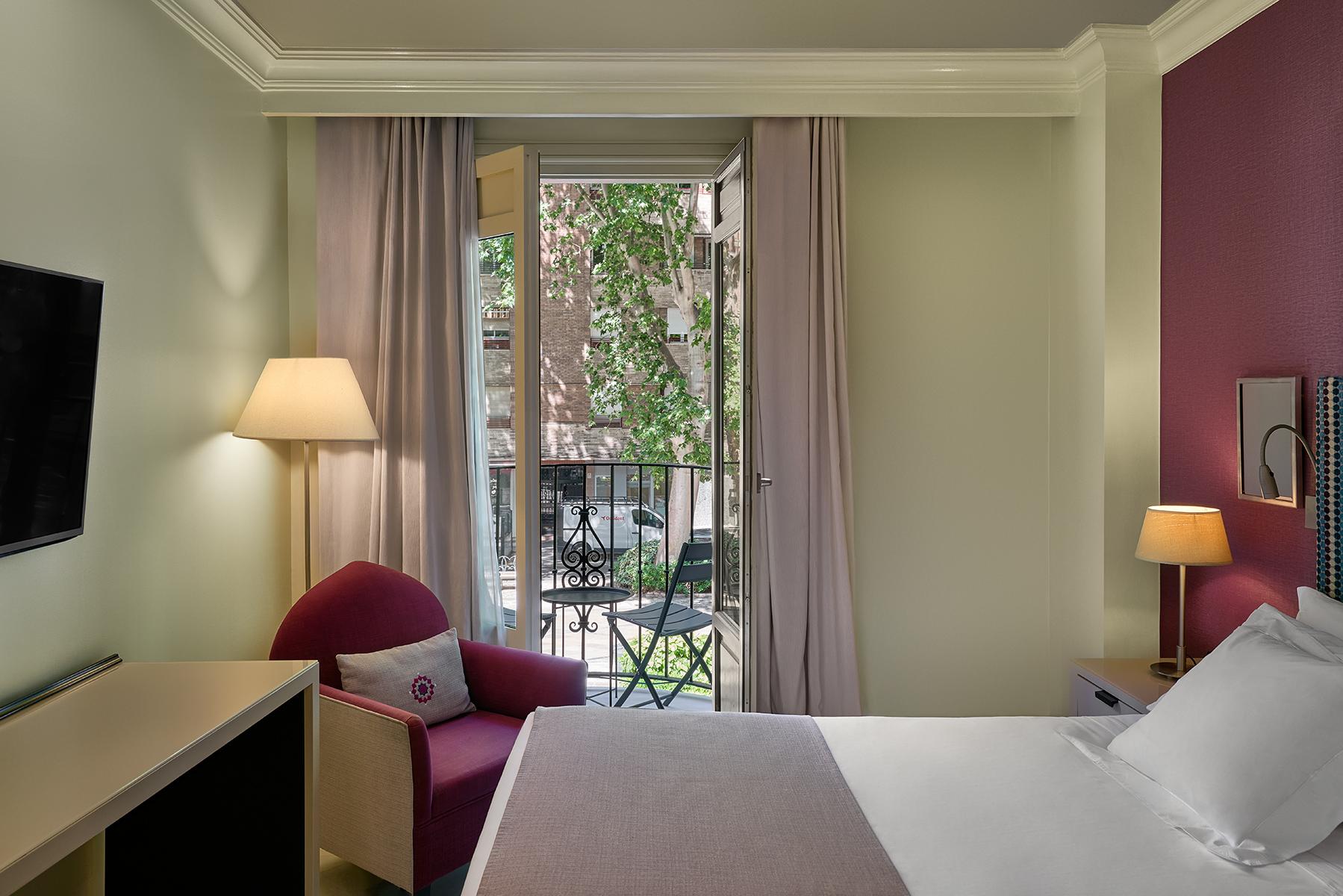 VINCCI ROOM CON BALCÓN  Vincci Albayzín 4* Granada