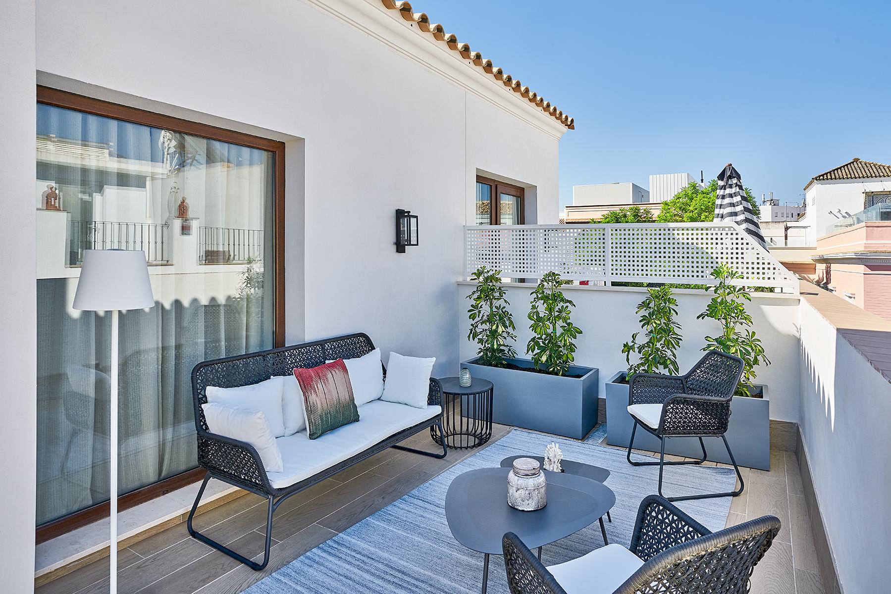Suíte Duplex com Terraço Hotel Molviedro Suites Apartments Sevilla Suíte Duplex com Terraço Hotel Molviedro Suites Apartments Sevilla