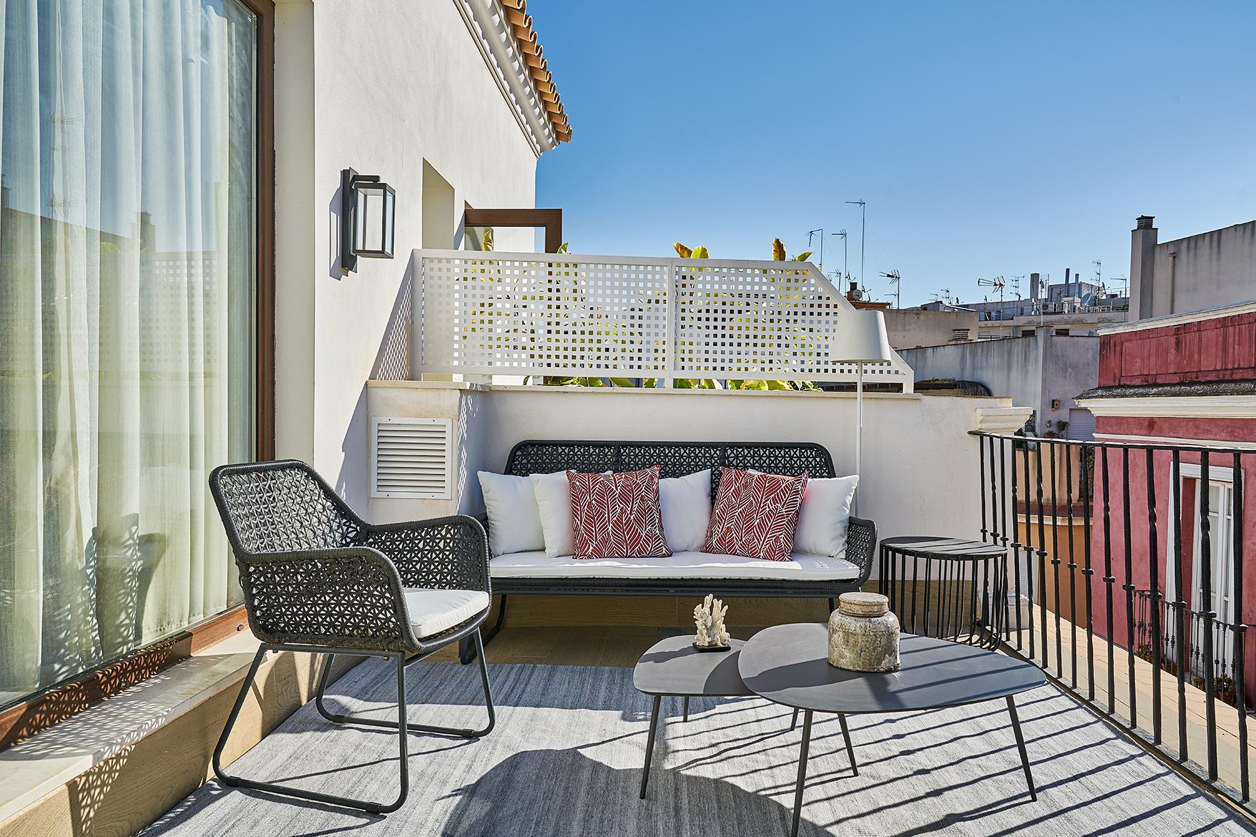 Suíte Duplex com Terraço Hotel Molviedro Suites Apartments Sevilla Suíte Duplex com Terraço Hotel Molviedro Suites Apartments Sevilla