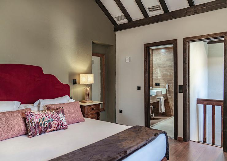 Duplex Suite mit zwei Schlafzimmern Vincci Selección Rumaykiyya 5* Granada Duplex Suite mit zwei Schlafzimmern Vincci Selección Rumaykiyya 5* Granada