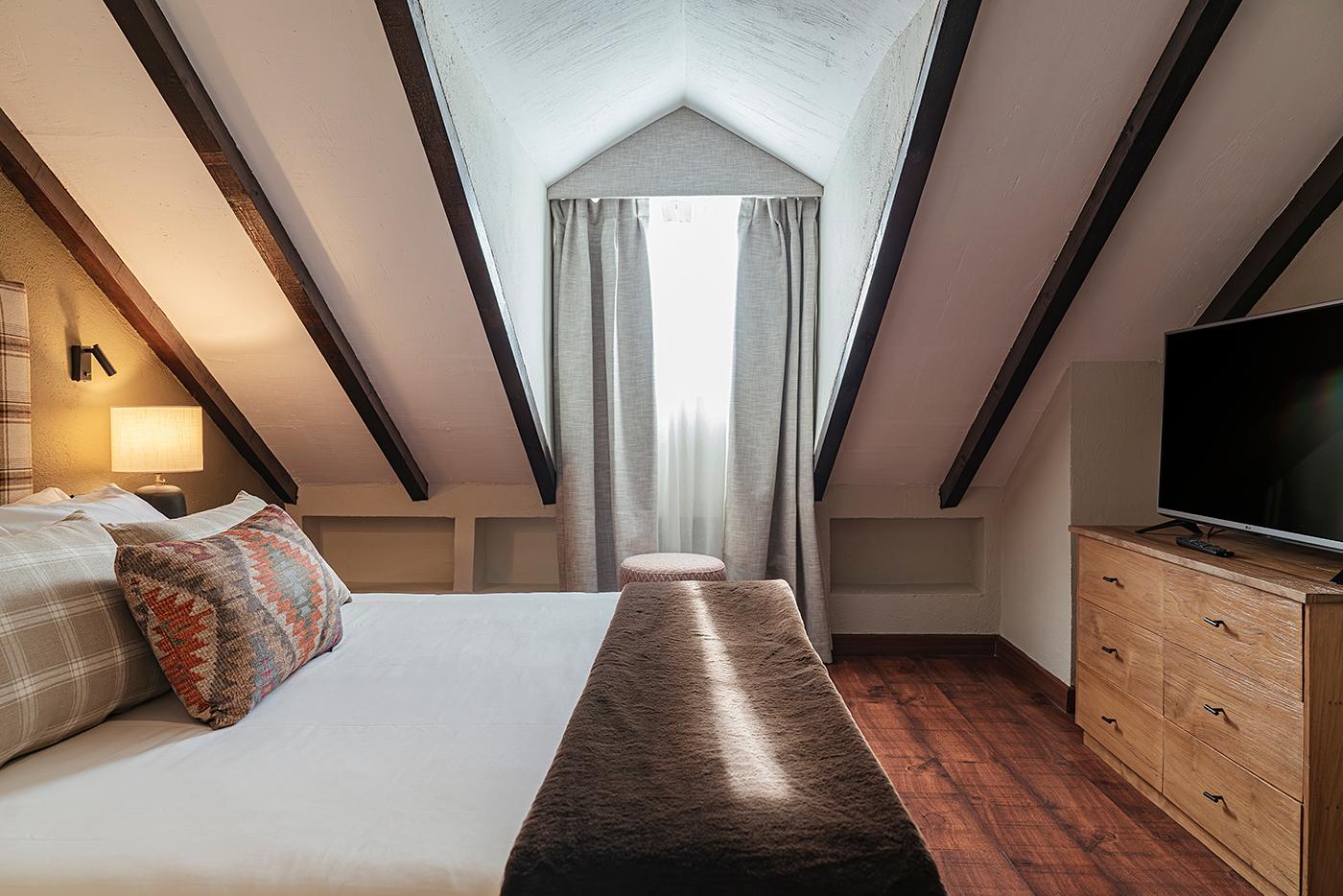 Suite Duplex Dos Dormitorios  Vincci Selección Rumaykiyya 5* Granada
