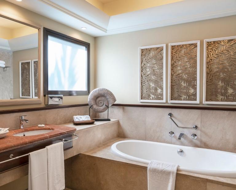 Deluxe Villa with private garden Vincci Selección la Plantación del Sur 5* Tenerife Deluxe Villa with private garden Vincci Selección la Plantación del Sur 5* Tenerife