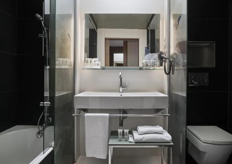 Petit Room Vincci Zaragoza Zentro 4* Petit Room Vincci Zaragoza Zentro 4*