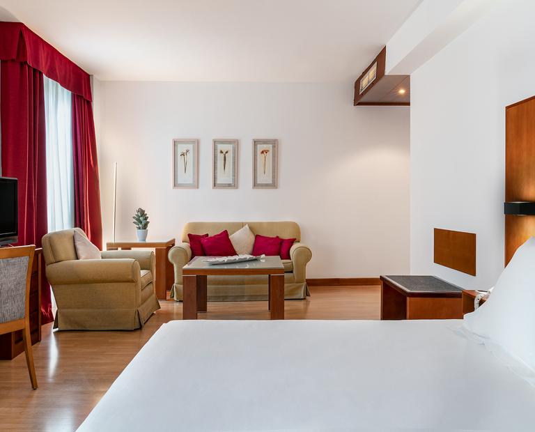Deluxe Room Vincci Ciudad de Salamanca 4* Deluxe Room Vincci Ciudad de Salamanca 4*