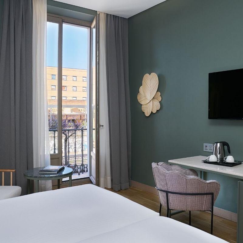 Double Room with Balcony Vincci Selección Posada del Patio 5* Málaga Double Room with Balcony Vincci Selección Posada del Patio 5* Málaga