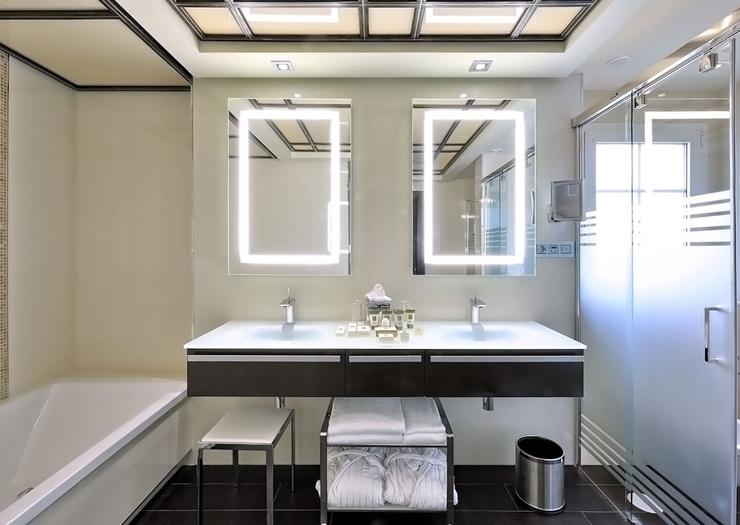 Superior Room Vincci Selección Aleysa 5* Málaga Superior Room Vincci Selección Aleysa 5* Málaga